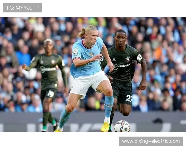 2023年全球足球明星年薪排行榜揭晓谁是收入最高的球员